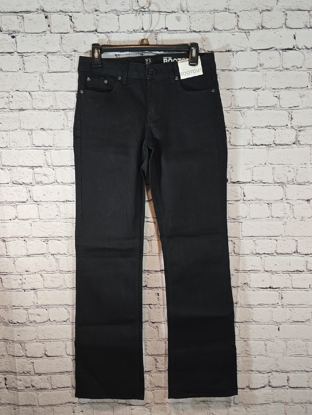 New York & Company Black Curvy Low-Rise Bootcut Jeans Size 6 NWT